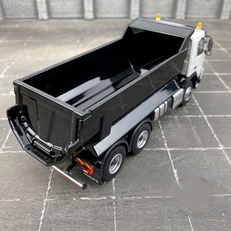 Volquete Volvo FMX 460 4x6 Edición Especial Escala 1:50 (Modelo Descontinuado) - KATZER