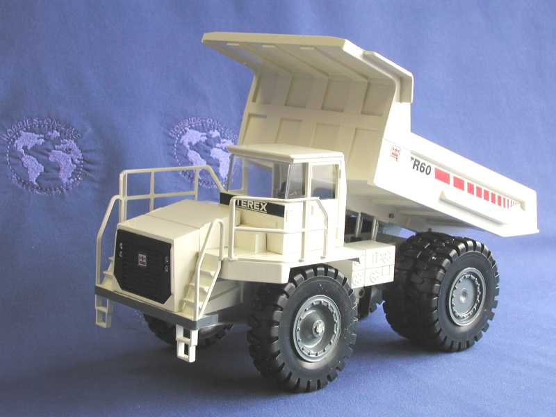 Camión Minero Terex TR60 Escala 1:40 (Modelo Descontinuado)