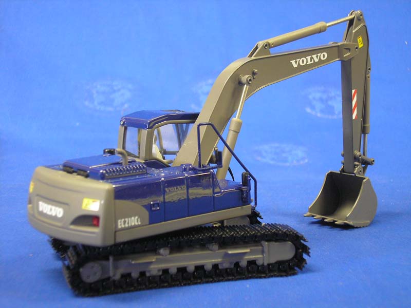 Excavadora Volvo EC210C Escala 1:50 (Modelo Descontinuado)
