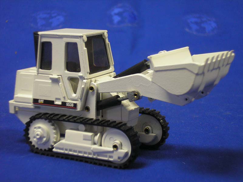 Tractor De Orugas  953B Escala 1:50 (Modelo Descontinuado)
