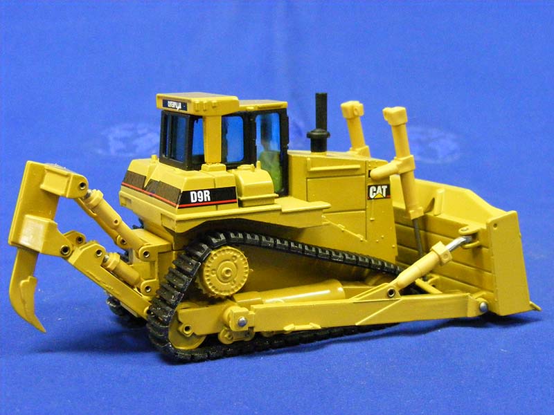 Tractor De Orugas  D9R Escala 1:50 (Modelo Descontinuado)