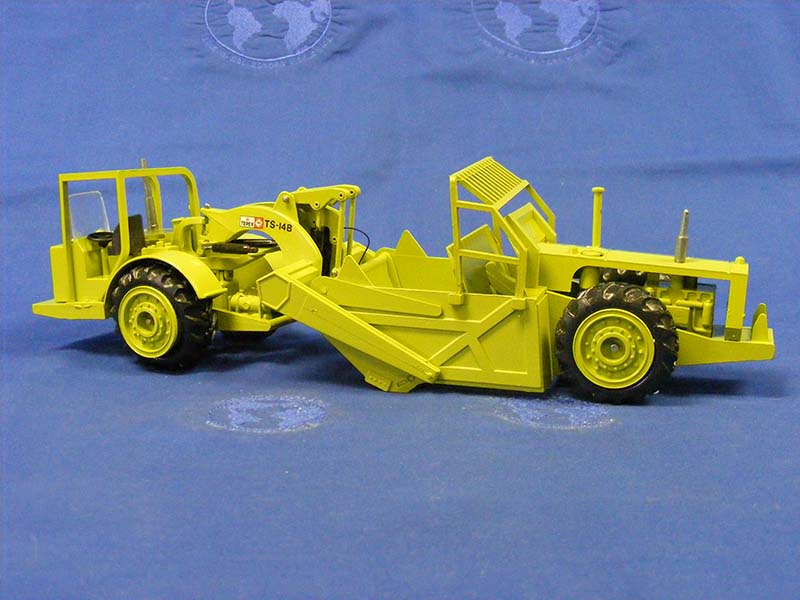 Mototrailla Terex IBH TS-14B Escala 1:40 (Modelo Descontinuado)