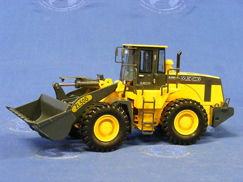 Cargador De Ruedas XCMG ZL50G Escala 1:35 (Modelo Descontinuado)