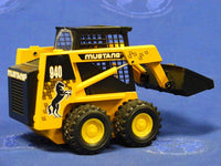 Thumbnail for Minicargador Mustang 940 Escala 1:25 (Modelo Descontinuado)