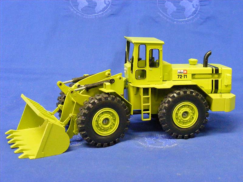 Cargador De Ruedas Terex GM 72-71 Escala 1:40 (Modelo Descontinuado)