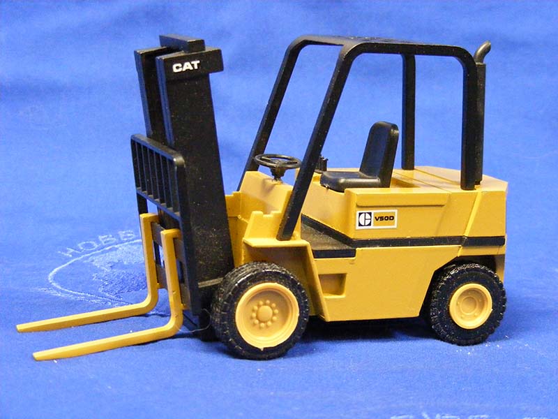 Montacarga  V50D Escala 1:25 (Modelo Descontinuado)