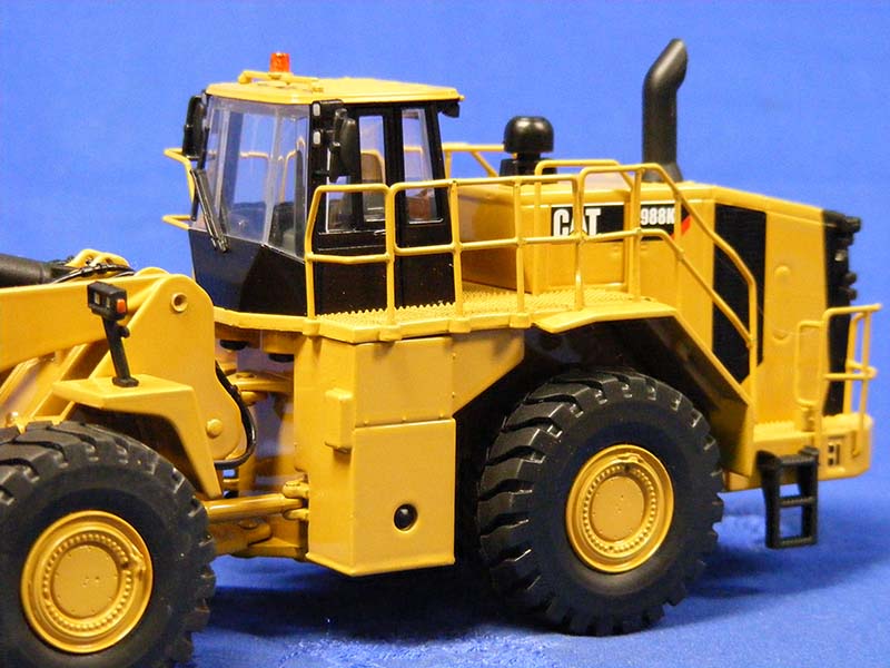 Cargador De Ruedas  988K Escala 1:50