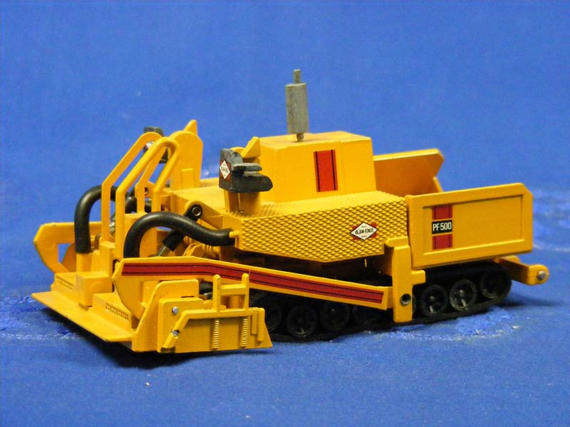 Asfaltadora Blaw-Knox PF500 Escala 1:50 (Modelo Descontinuado)