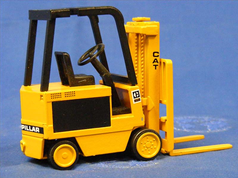 Montacarga  M50B Escala 1:25 (Modelo Descontinuado)