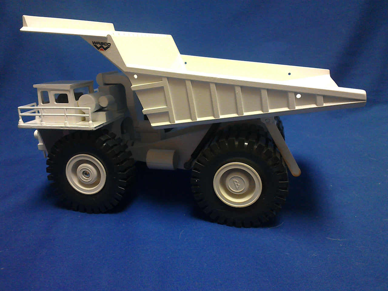Camión Minero Haulpak Wabco Escala 1:50 (Modelo Descontinuado)