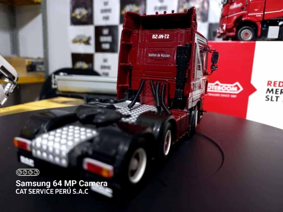 01-1595 Tracto Stefan De Koster DAF XF SC 6X2 (Modelo Descontinuado) - KATZER