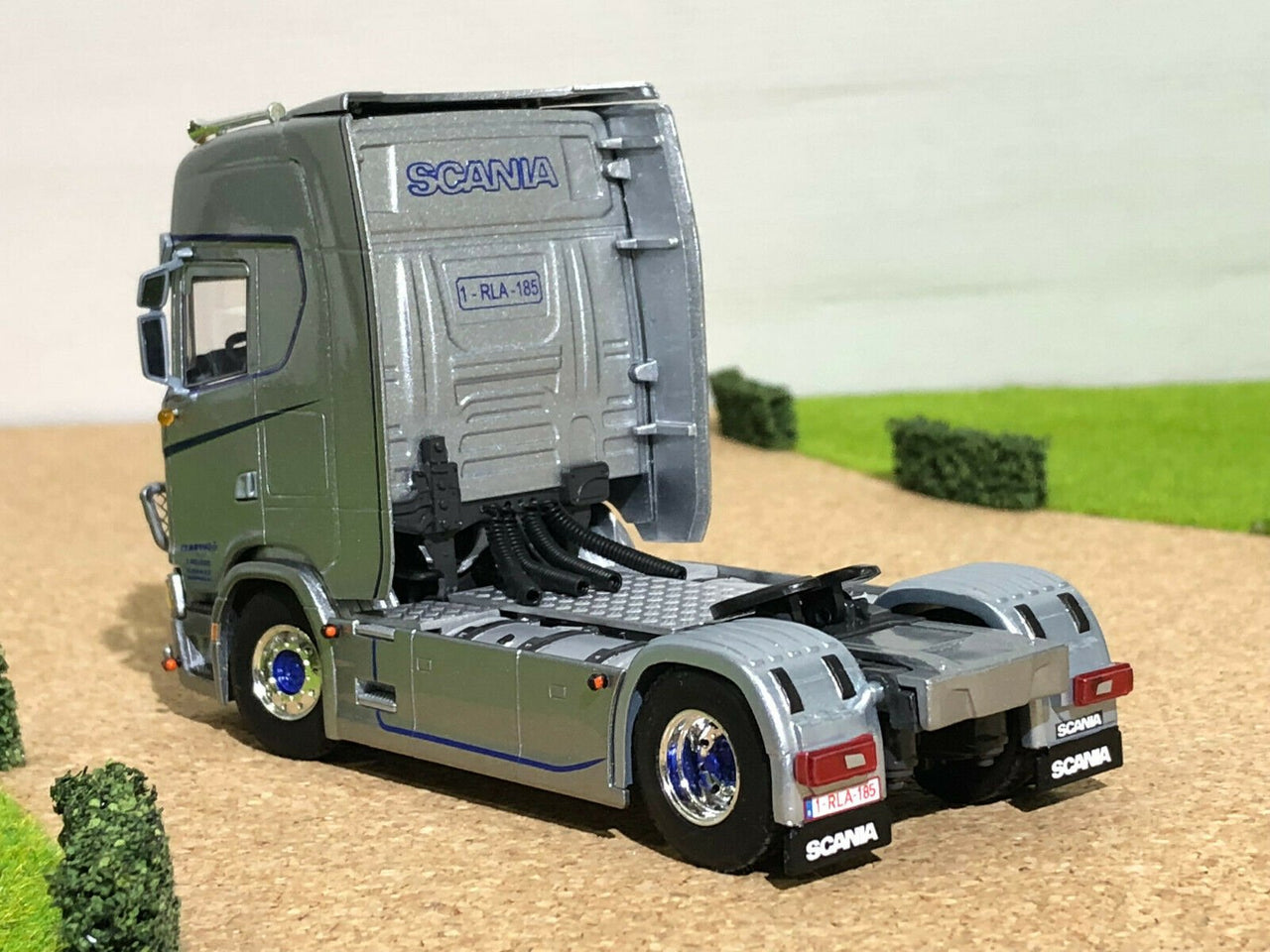 01-2417 Tracto Scania S CS20H Claeys Jelle Escala 1:50 - KATZER