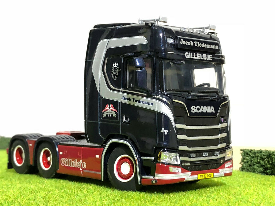 01-2473 Tracto Scania S CS20H Jacob Tiedemann Escala 1:50 - KATZER