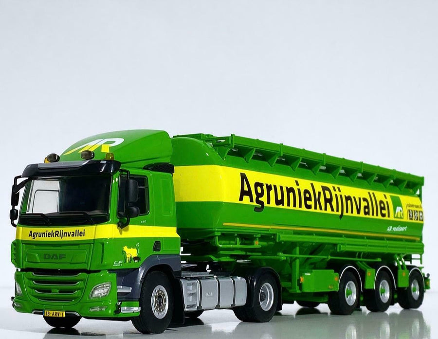 01-2480 Tráiler DAF CF Cab MY2017 AgruniekRijnvallei Escala 1:50 (Pre-Venta) - KATZER