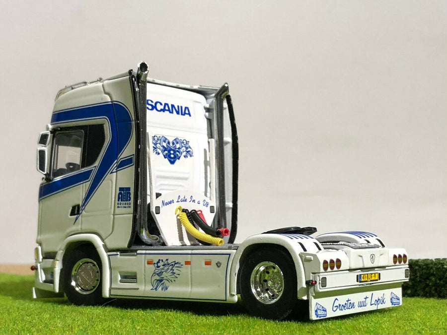 01-2498 Tracto Scania CS20H Arend Bos Transport Escala 1:50 (Pre-Venta) - KATZER