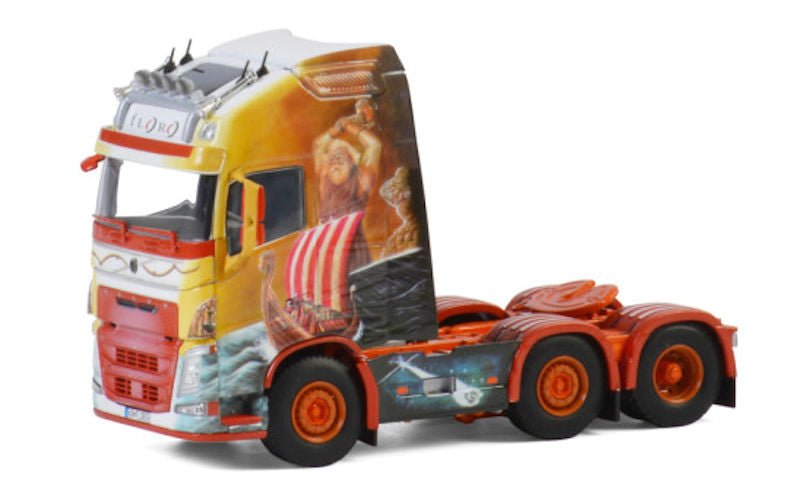 01-2593 Tracto Volvo FH4 Globetrotter Floro Escala 1:50 (Modelo Descontinuado) - KATZER