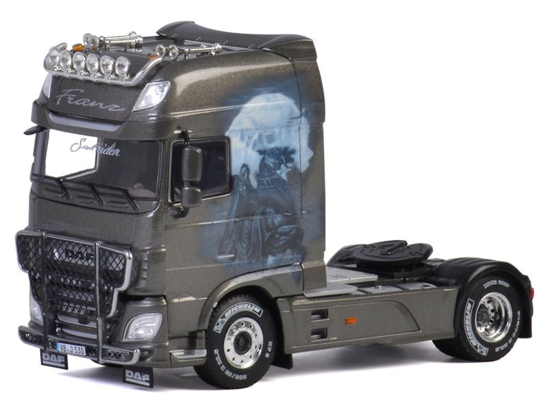 01-2700 Tracto DAF XF Jochen Franz Transporte Escala 1:50 (Pre-Venta) - KATZER