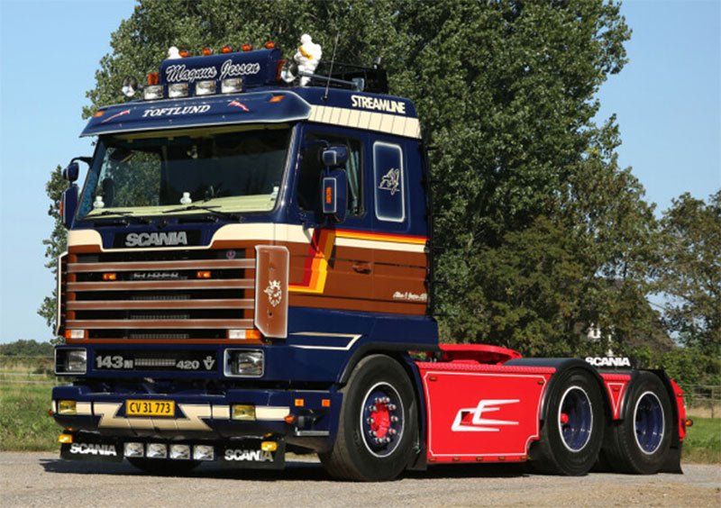 01-3662 Tracto Scania 6X2 Toftlund Escala 1:50 - KATZER