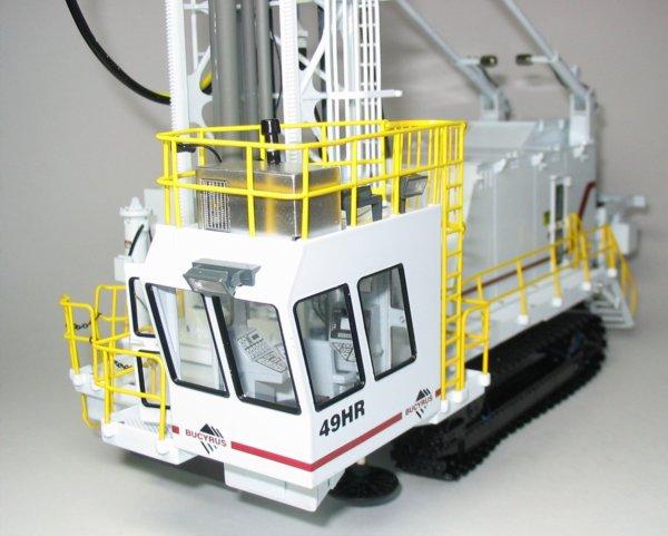 022 Perforadora Bucyrus 49HR Escala 1:50 (Modelo Descontinuado) - KATZER