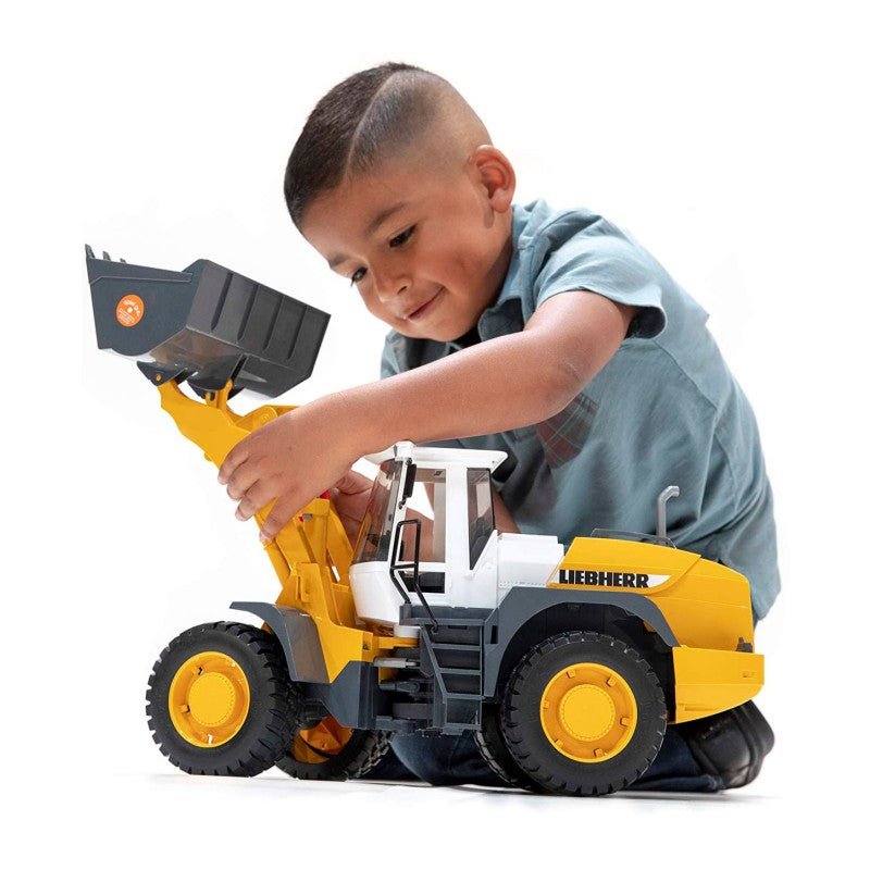 02430 Cargador De Ruedas Liebherr L574 Escala 1:16 - KATZER