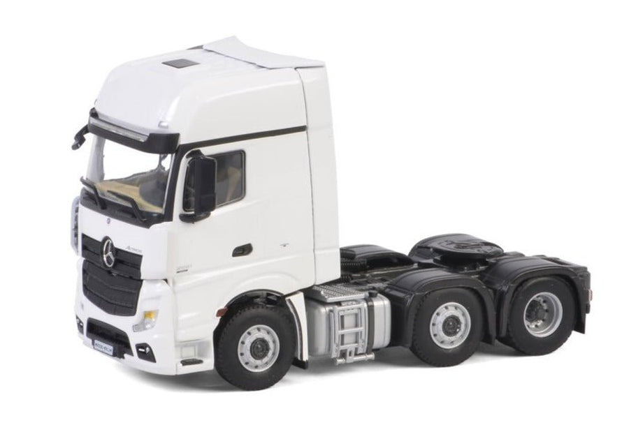 03-1135 Tracto Camión Mercedes-Benz Actros Blanco Escala 1:50 - KATZER