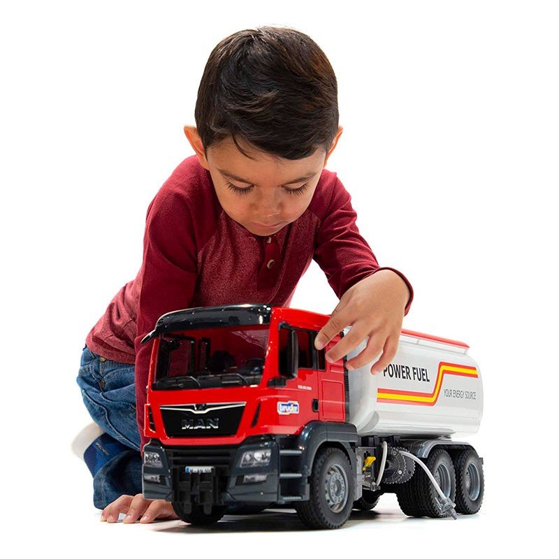 03775 Camión De Combustible Man TGS Escala 1:16 - KATZER