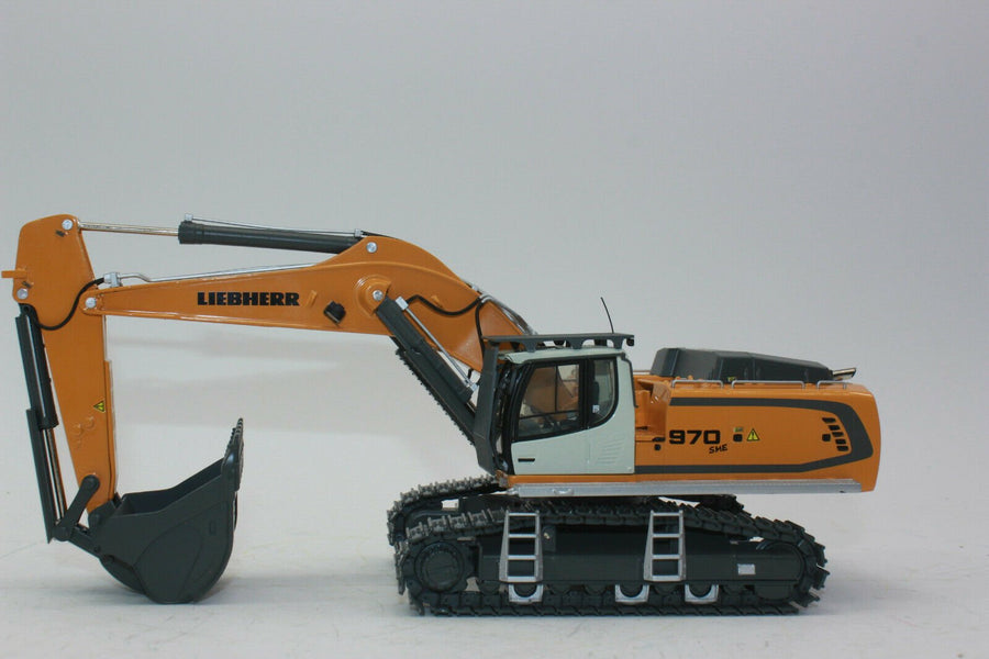 04-1047 Excavadora De Orugas R970 Liebherr Escala 1:50 - KATZER