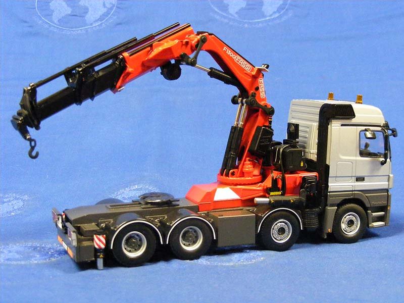 04-1089 Tracto Camión Fassi F1300 Escala 1:50 - KATZER