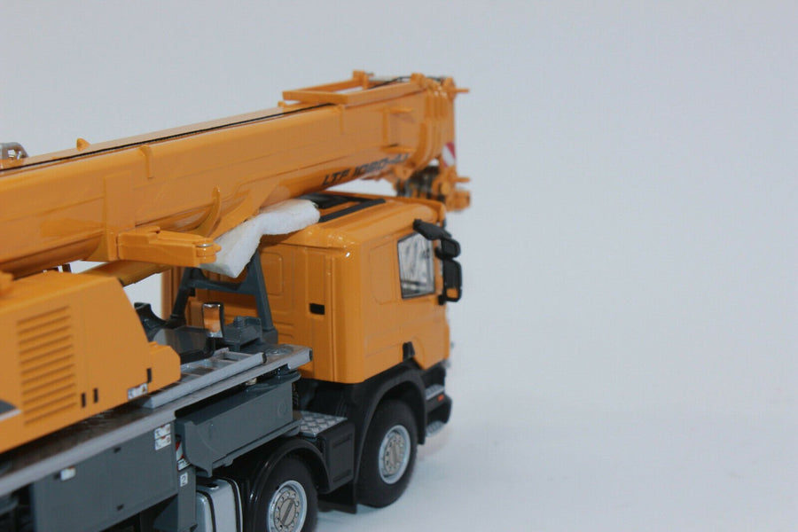 04-1169 Grúa Hidráulica Móvil Scania LTF 1060-4.1 Escala 1:50 - KATZER