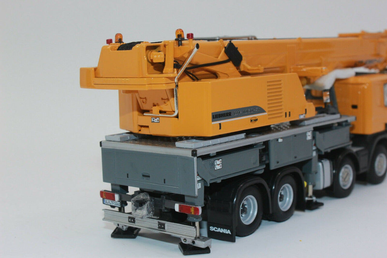 04-1169 Grúa Hidráulica Móvil Scania LTF 1060-4.1 Escala 1:50 - KATZER