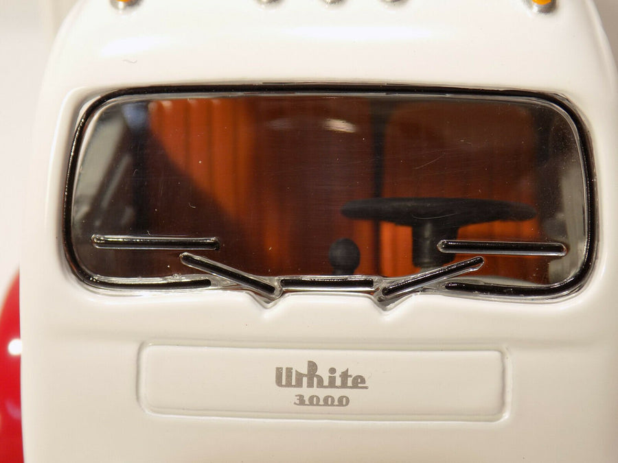 10-4084 Furgoneta Super Power 3000 1953 Escala 1:34 - KATZER