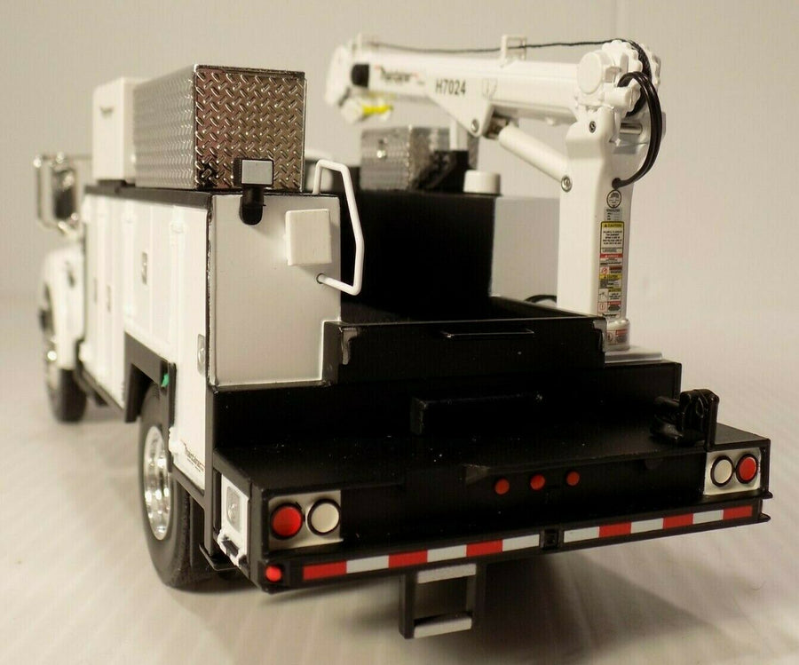 10-4107 Camión De Servicio Ford F-650 Escala 1:34 - KATZER