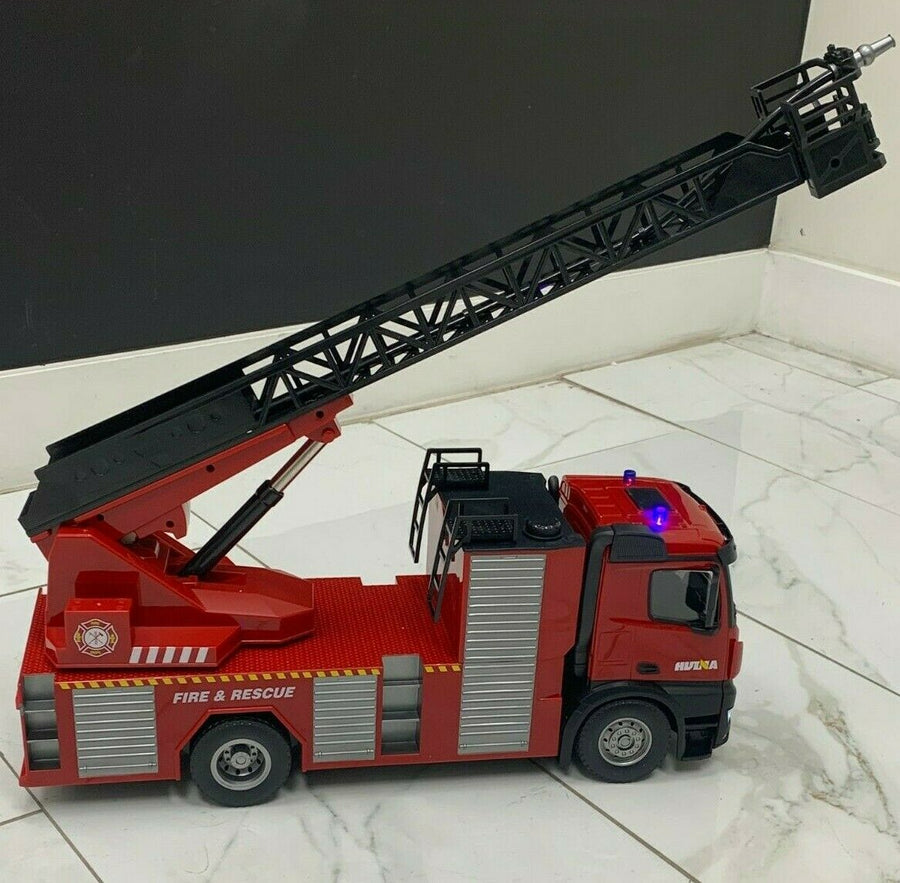 1561 Camión de Bomberos Huina Control Remoto Escala 1:14 - KATZER