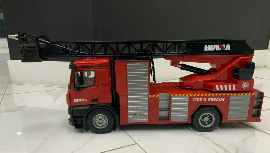 1561 Camión de Bomberos Huina Control Remoto Escala 1:14 - KATZER