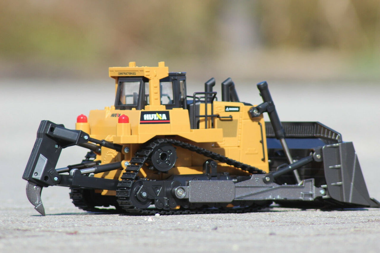 1569 Tractor de Orugas Huina a Control Remoto Escala 1:16 - KATZER