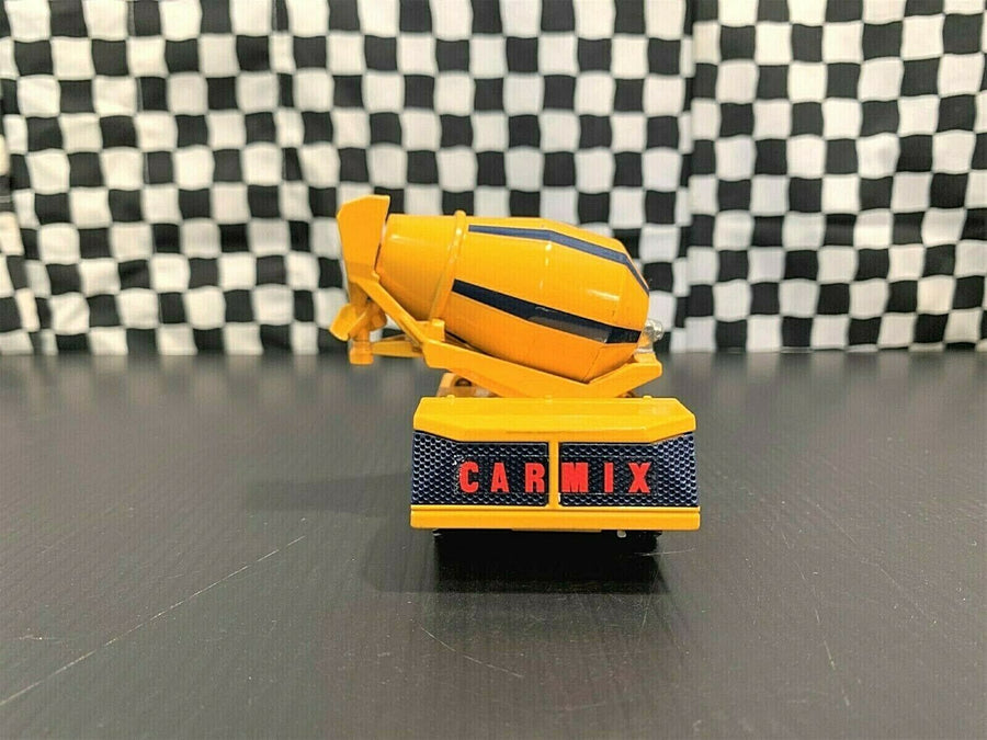 171 Mezcladora Carmix 3500 Escala 1:43 (Modelo Descontinuado) - KATZER
