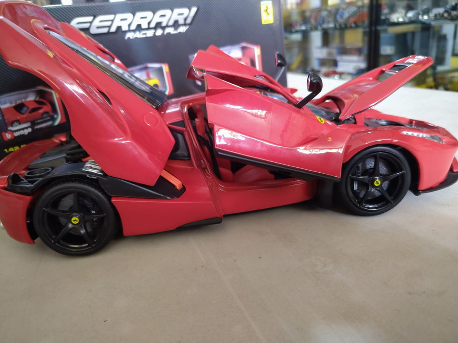 18-16001 Ferrari Race & Play Escala 1:18 - KATZER