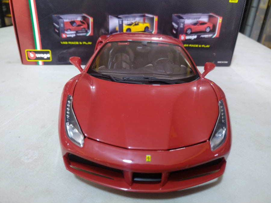 18-16008 Ferrari 488 GTB Escala 1:18 - KATZER