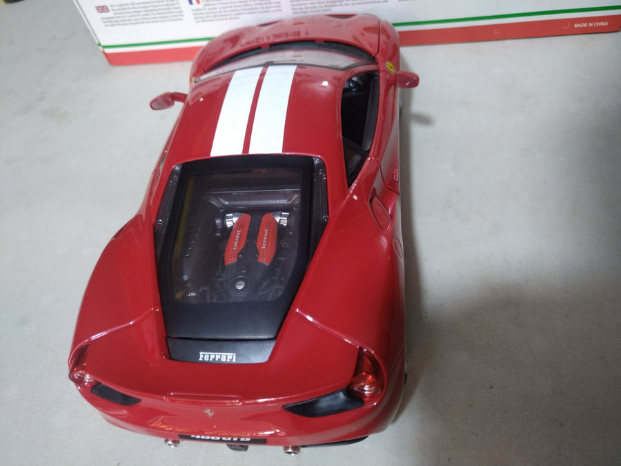 18-76102 Ferrari 488 GTB Escala 1:18 - KATZER