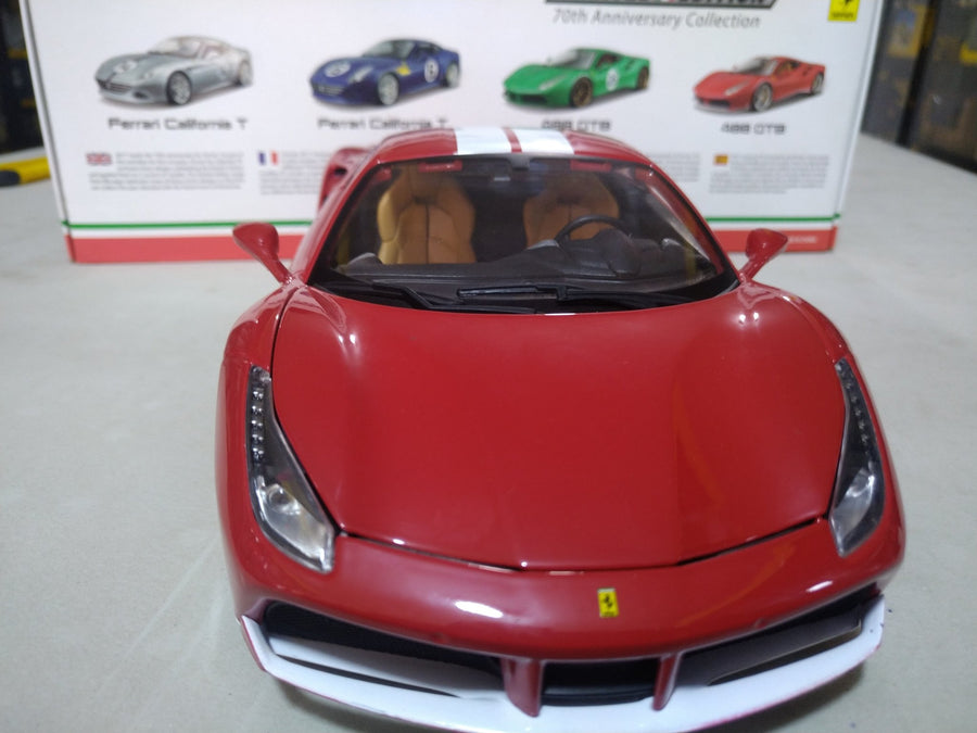18-76102 Ferrari 488 GTB Escala 1:18 - KATZER
