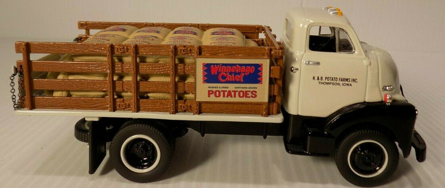 19-4110 Camión GMC 1952 K & B Potato Farms Escala 1:34 - KATZER
