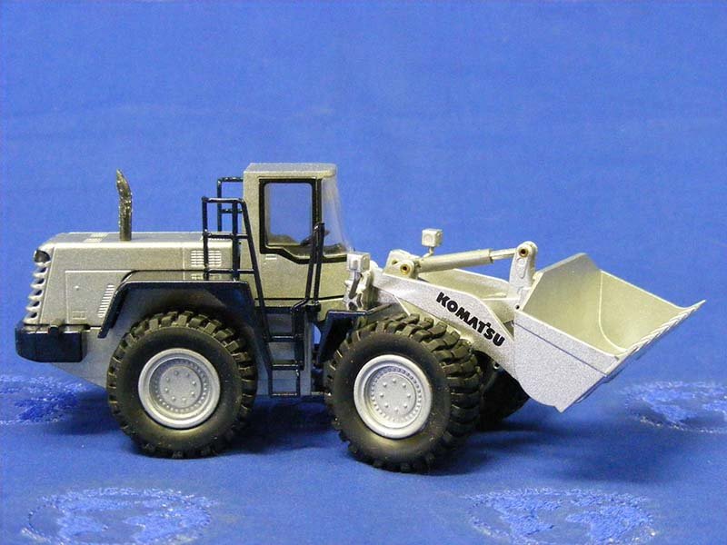 2424-06 Cargador De Ruedas Komatsu WA470-2 Escala 1:50 (Modelo Descontinuado) - KATZER