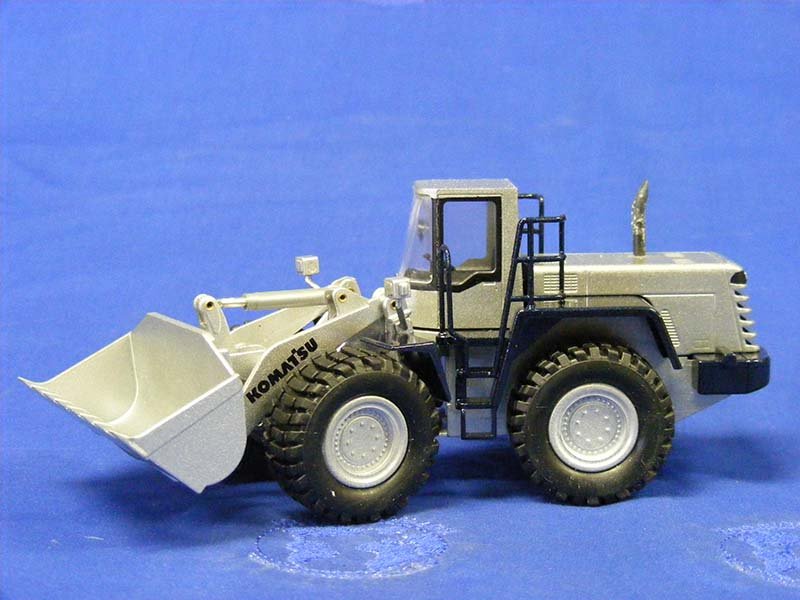 2424-06 Cargador De Ruedas Komatsu WA470-2 Escala 1:50 (Modelo Descontinuado) - KATZER