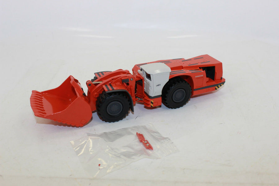 2441-02 Cargador de Bajo Perfil Sandvik LH621 Escala 1:50 (Modelo Descontinuado) - KATZER