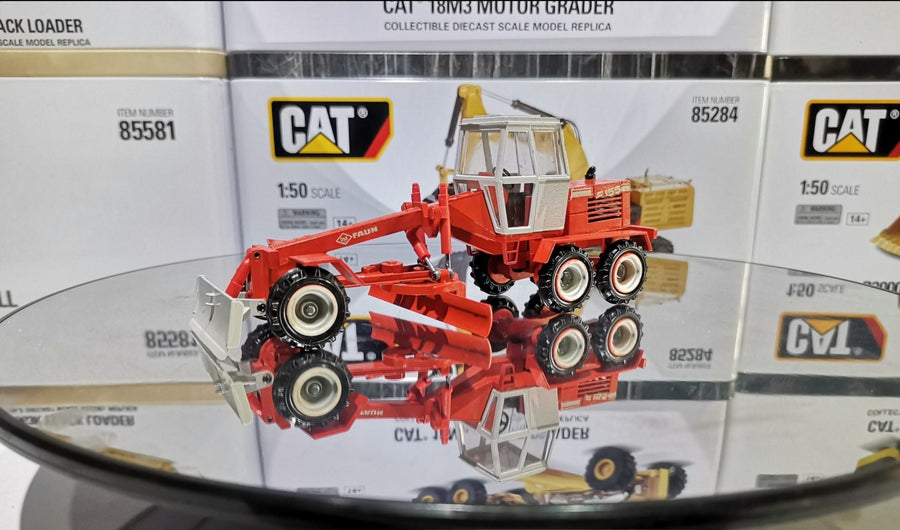 2680-4 Motoniveladora Faun F155 Escala 1:50 (Modelo Descontinuado) - KATZER