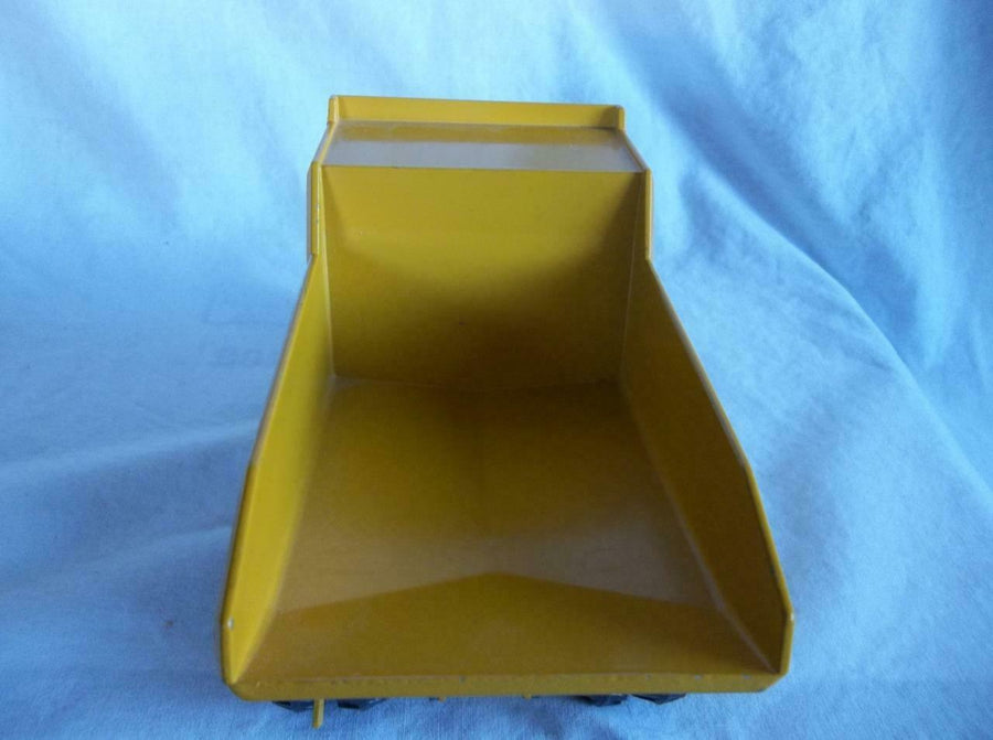 276 Camión Minero Caterpillar 769B Escala 1:50 (Modelo Descontinuado) - KATZER