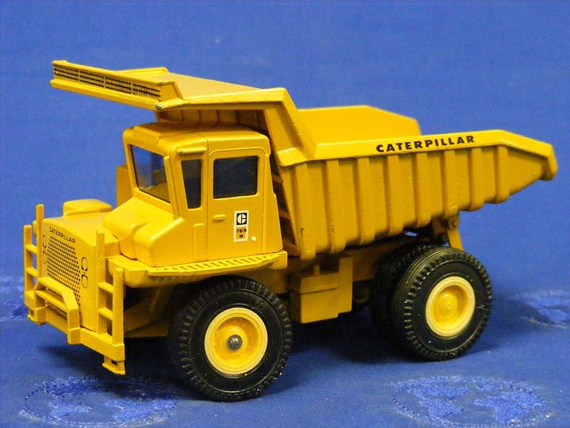 276 Camión Minero Caterpillar 769B Escala 1:50 (Modelo Descontinuado) - KATZER