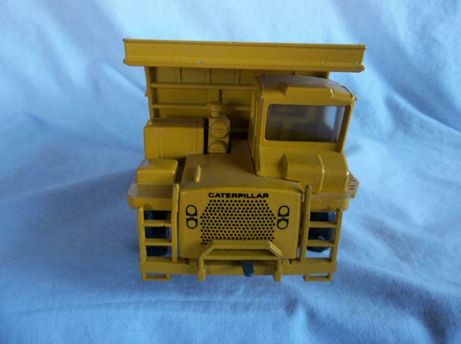 276 Camión Minero Caterpillar 769B Escala 1:50 (Modelo Descontinuado) - KATZER