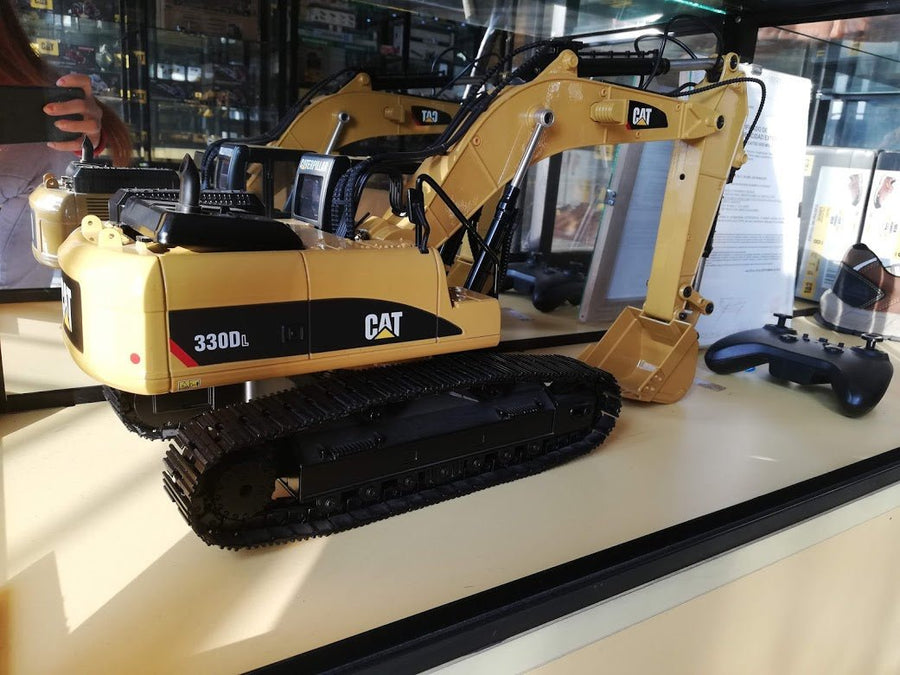 28001 Excavadora Hidráulica Cat 330DL - Control Remoto - Escala 1:20 - KATZER