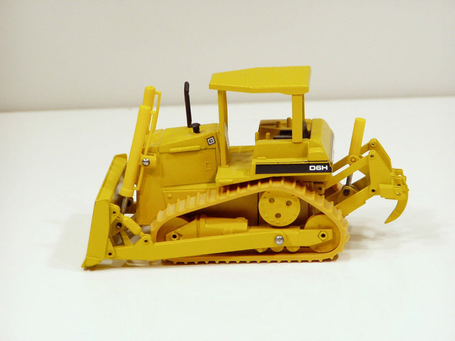2851-1 Tractor De Orugas Caterpillar D6H Escala 1:50 (Modelo Descontinuado) - KATZER